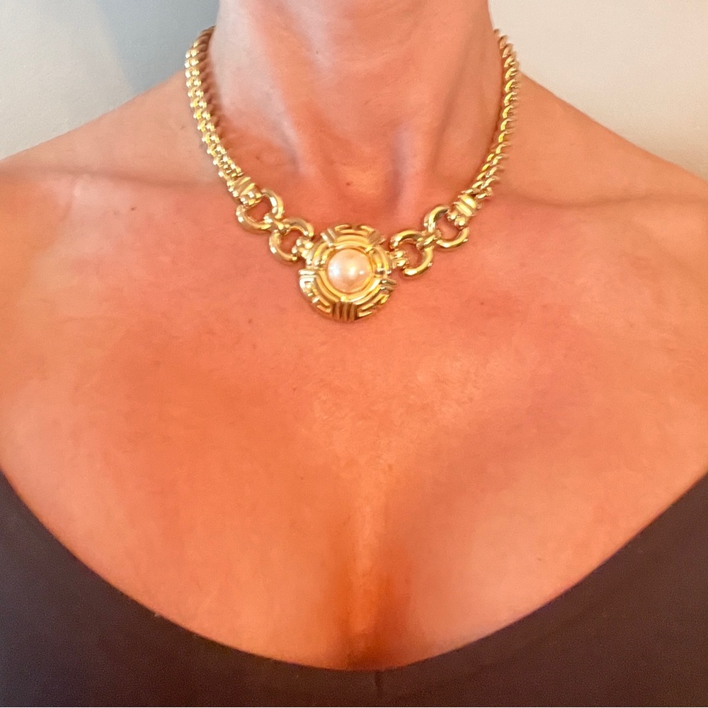 Givenchy gold pearl necklace